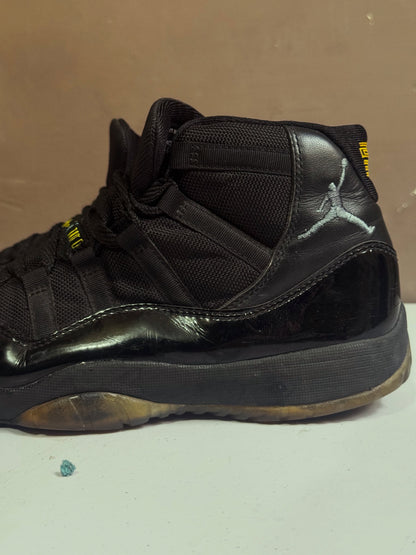 Air Jordan 11 Retro Gamma Blue Sneakers