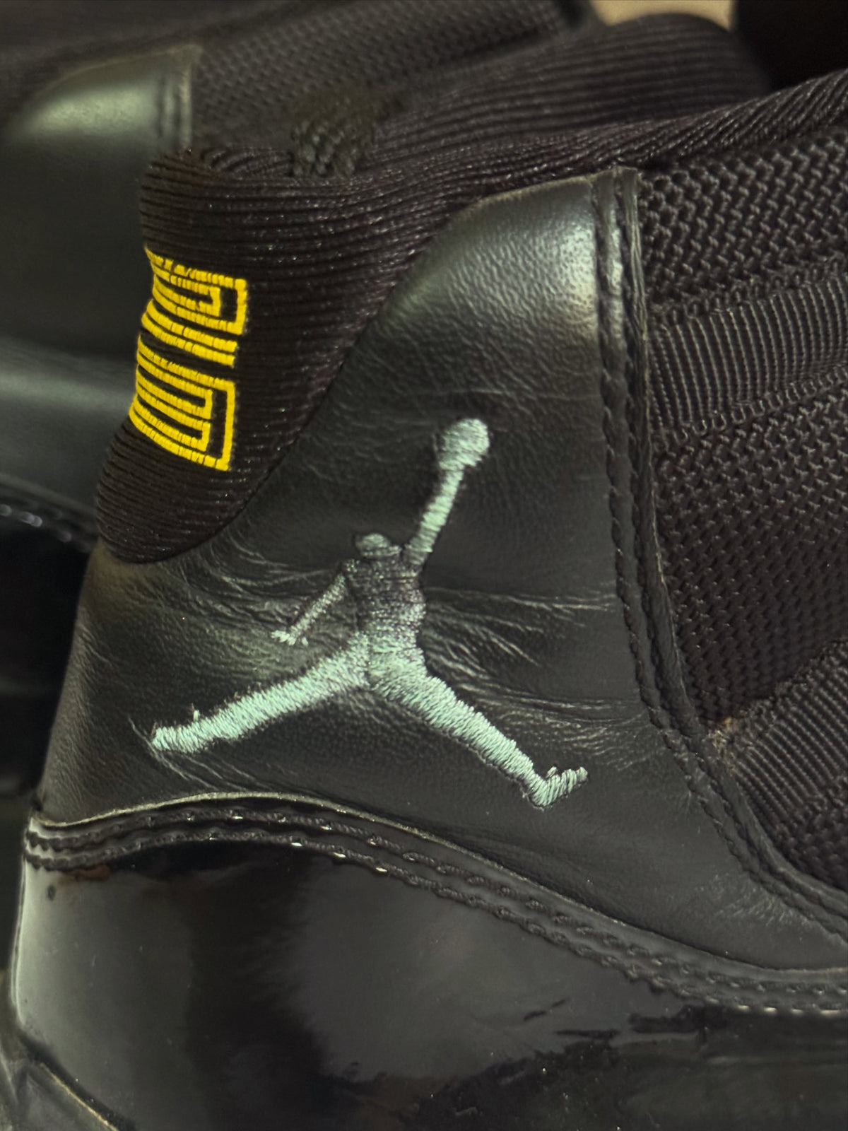 Air Jordan 11 Retro Gamma Blue Sneakers