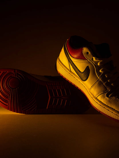 Air Jordan 1 Low White Black Red
