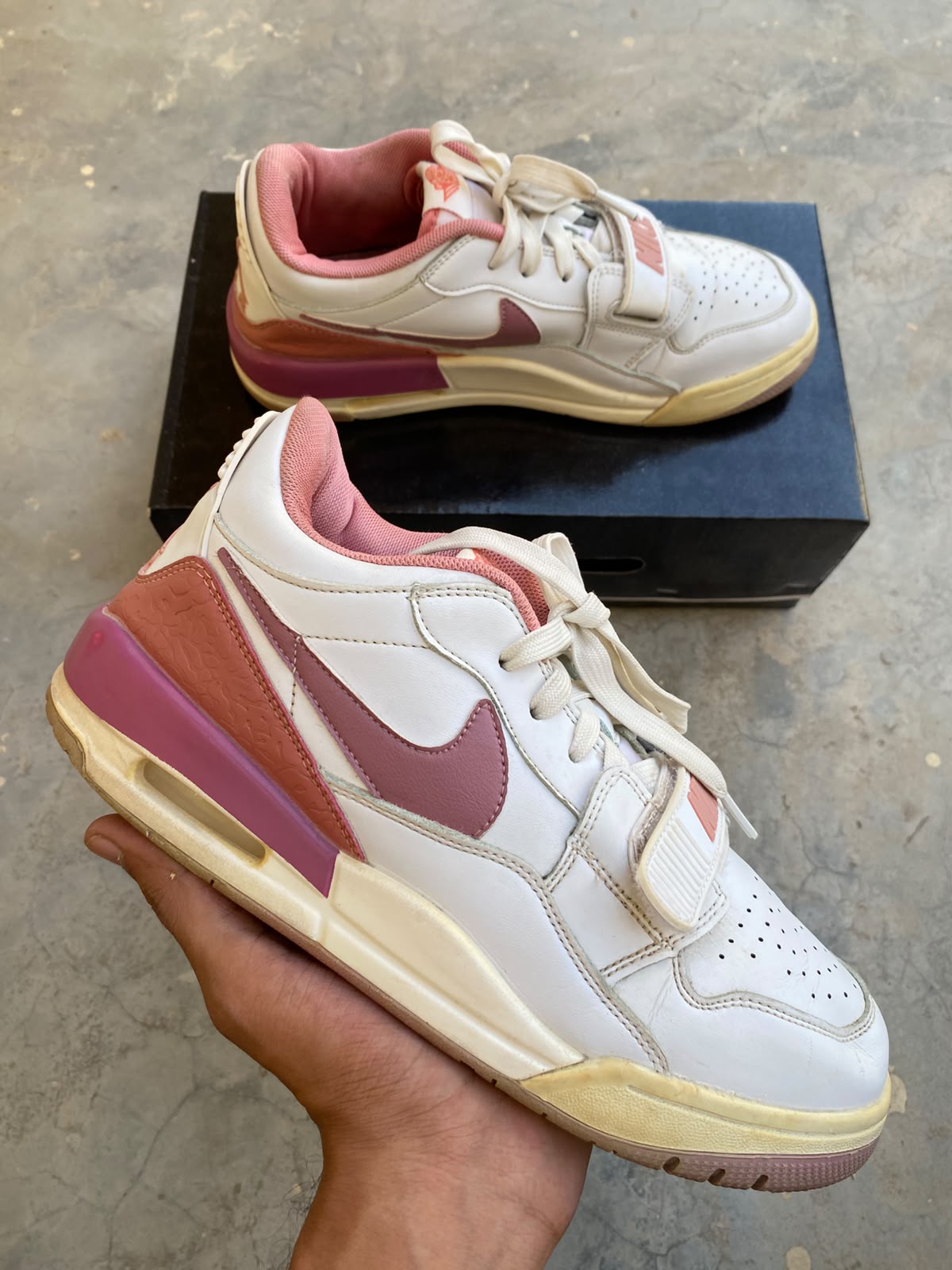Air Jordan Legacy 312 Low Desert Berry
