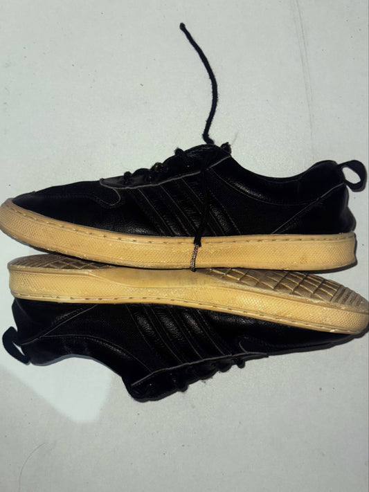 Black Gum-Sole Low-Top Sneakers