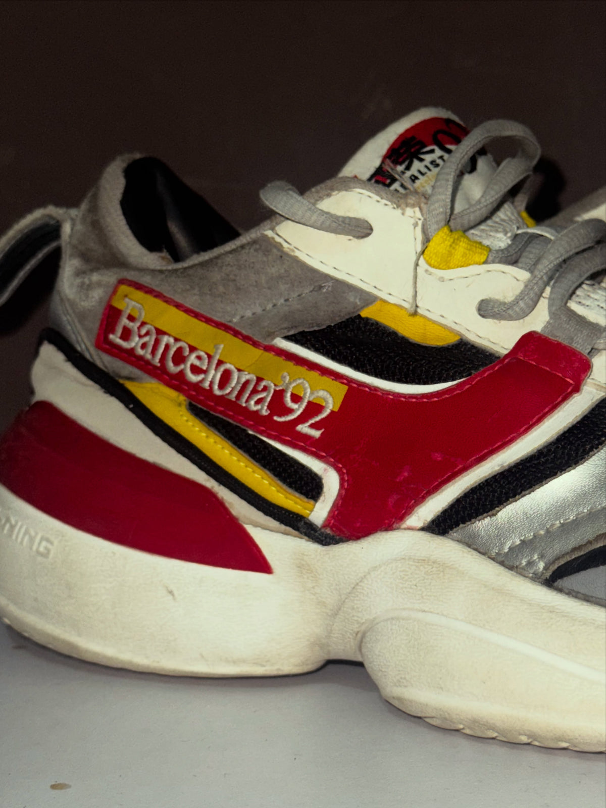 Li-Ning Barcelona Red and White Sneakers
