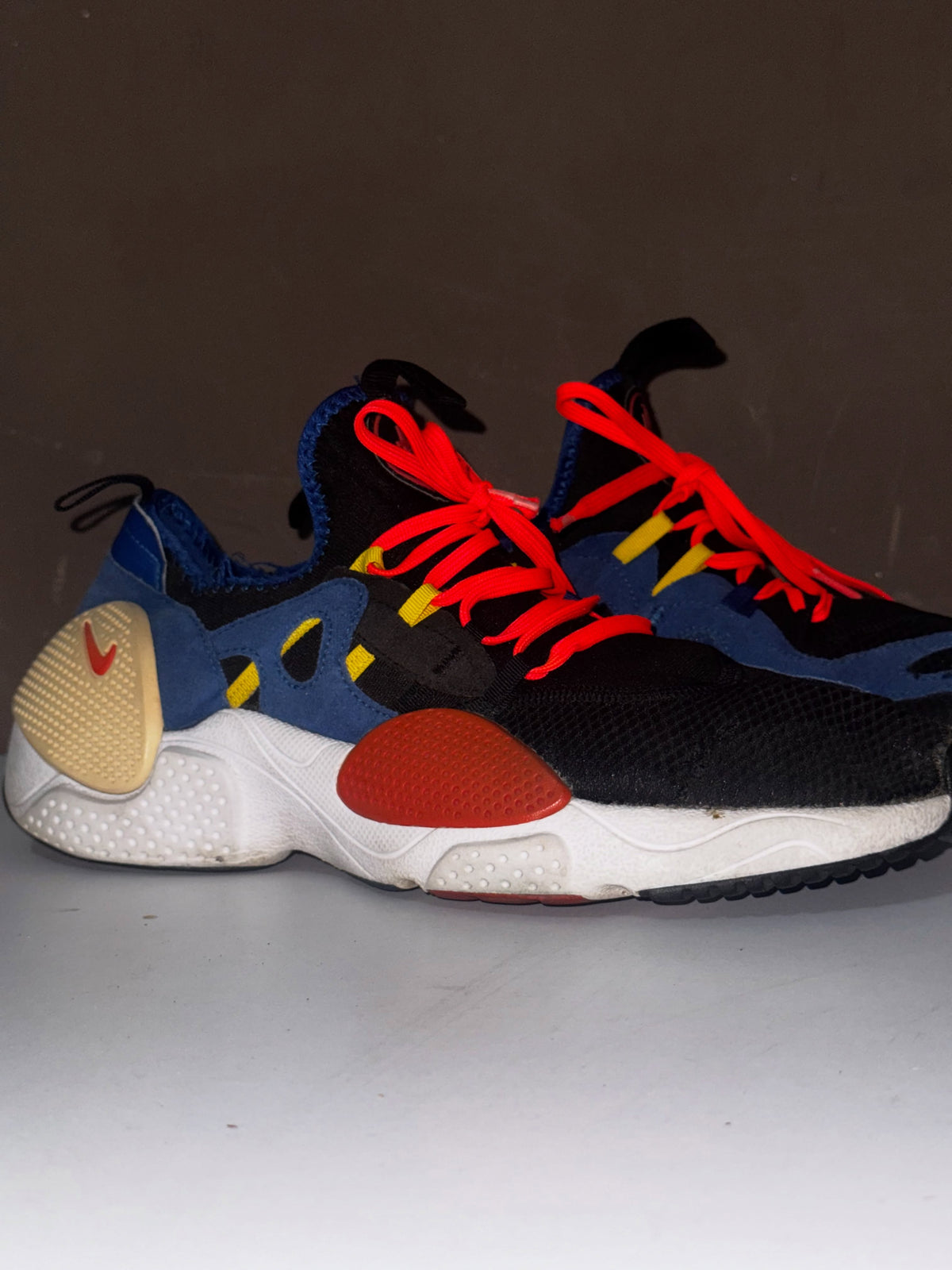 Nike Huarache Colour-Block Sneakers